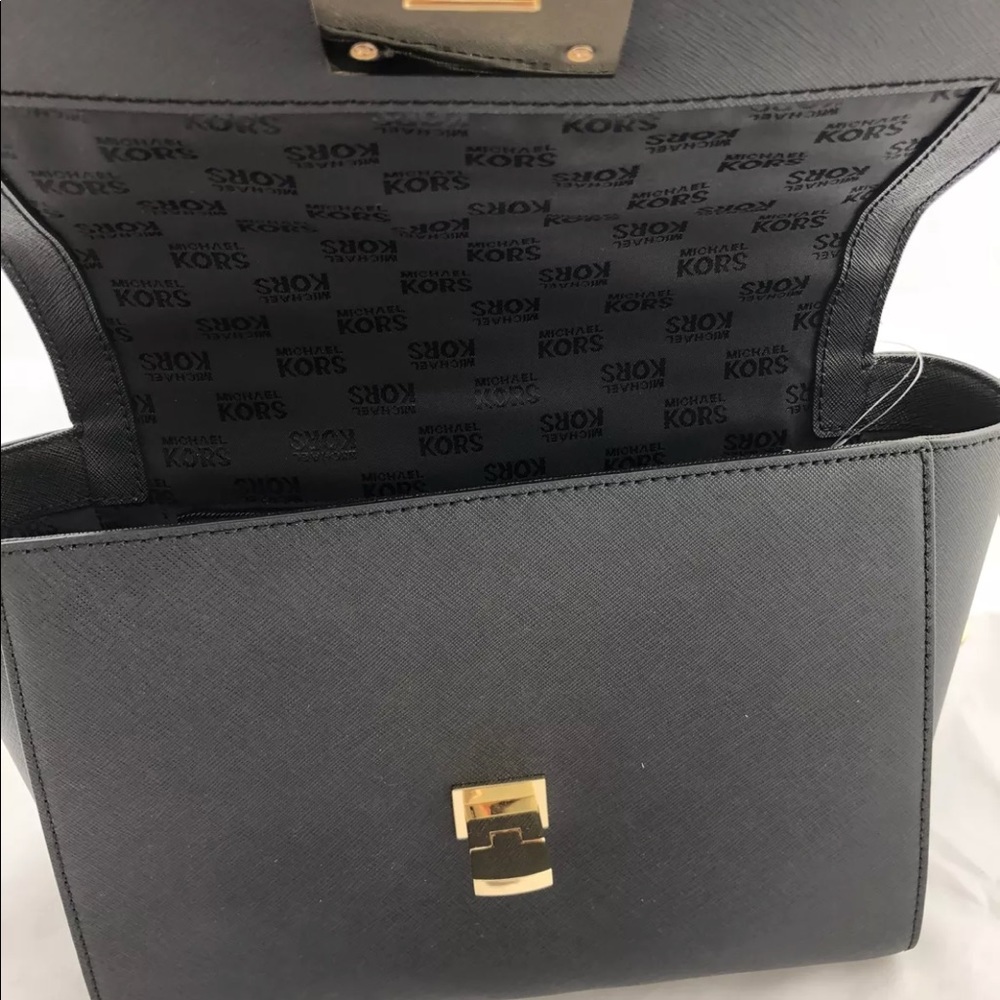 Gaby’sBags👜💕- Michael Kors Studded Satchel Black - Picture 6 of 8